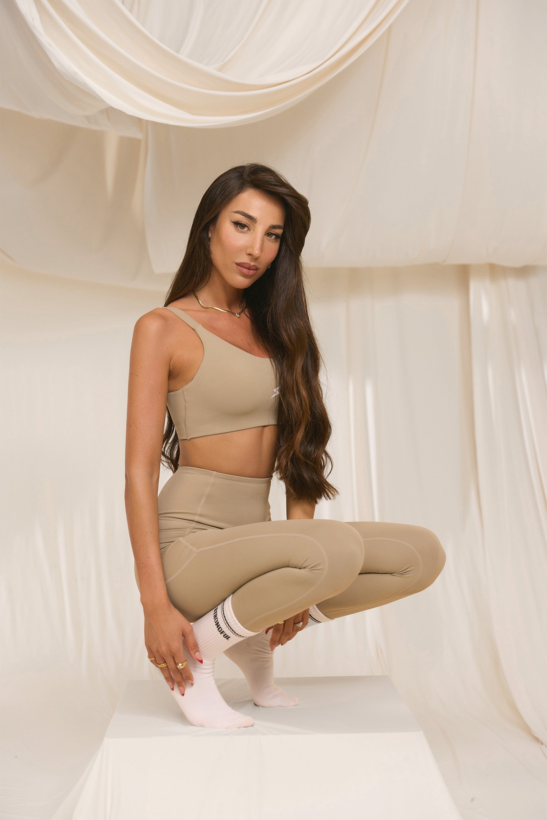 איך הטופים הלבנים שלנו יכולים להשתלב לך בלוק לחג