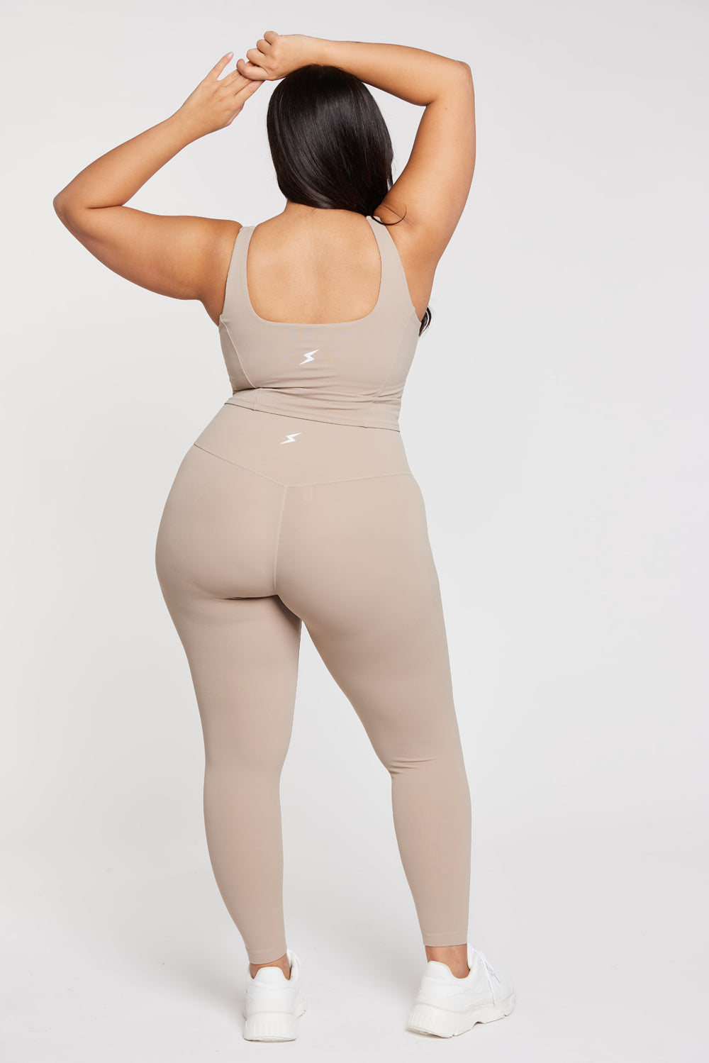 | L