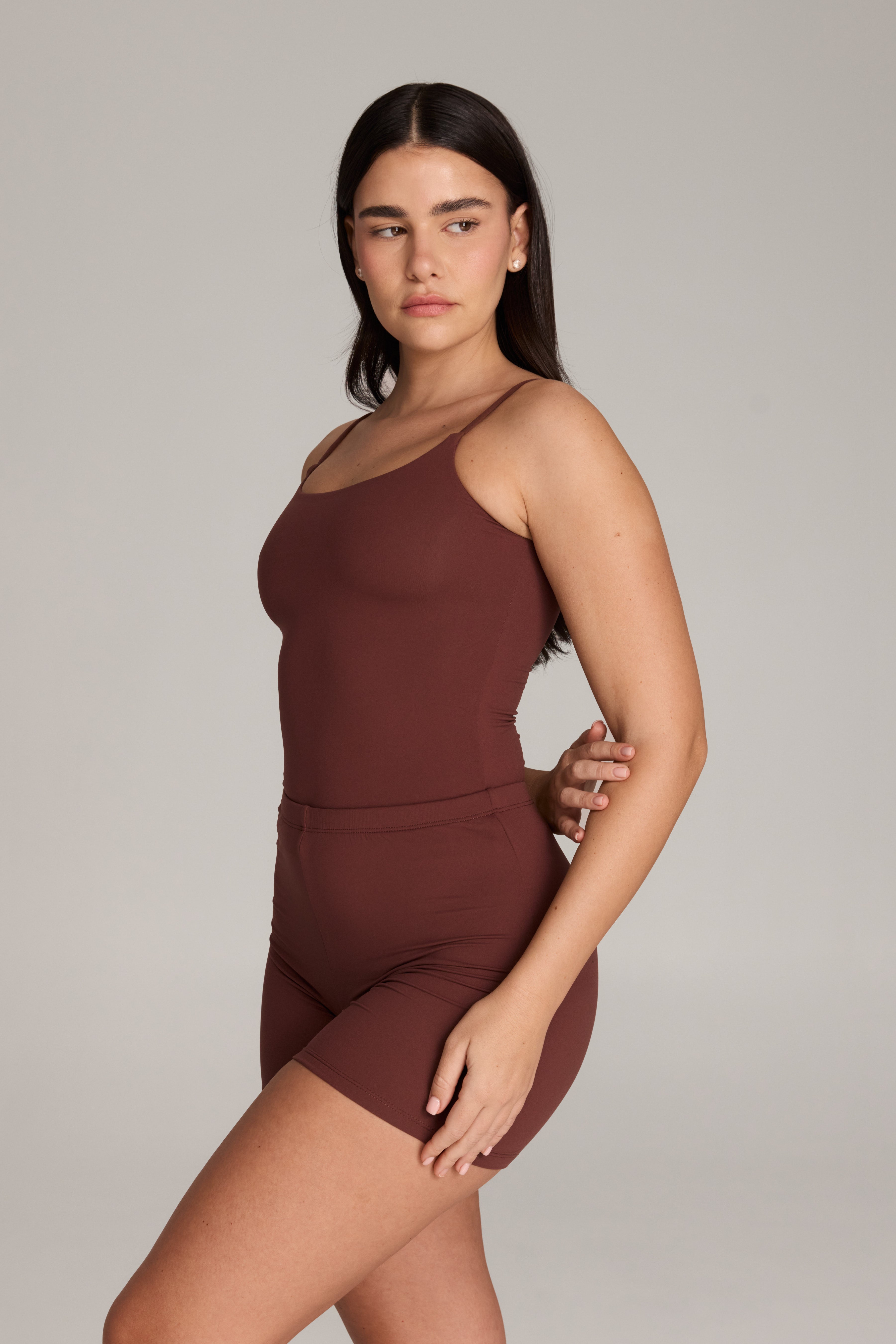 Second Skin גופייה כתפיות מתכווננות