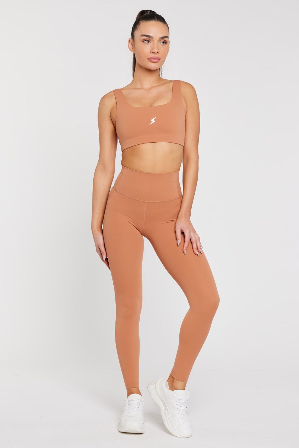 טופ ספורטיבי בצבע אפרסק Core | XS