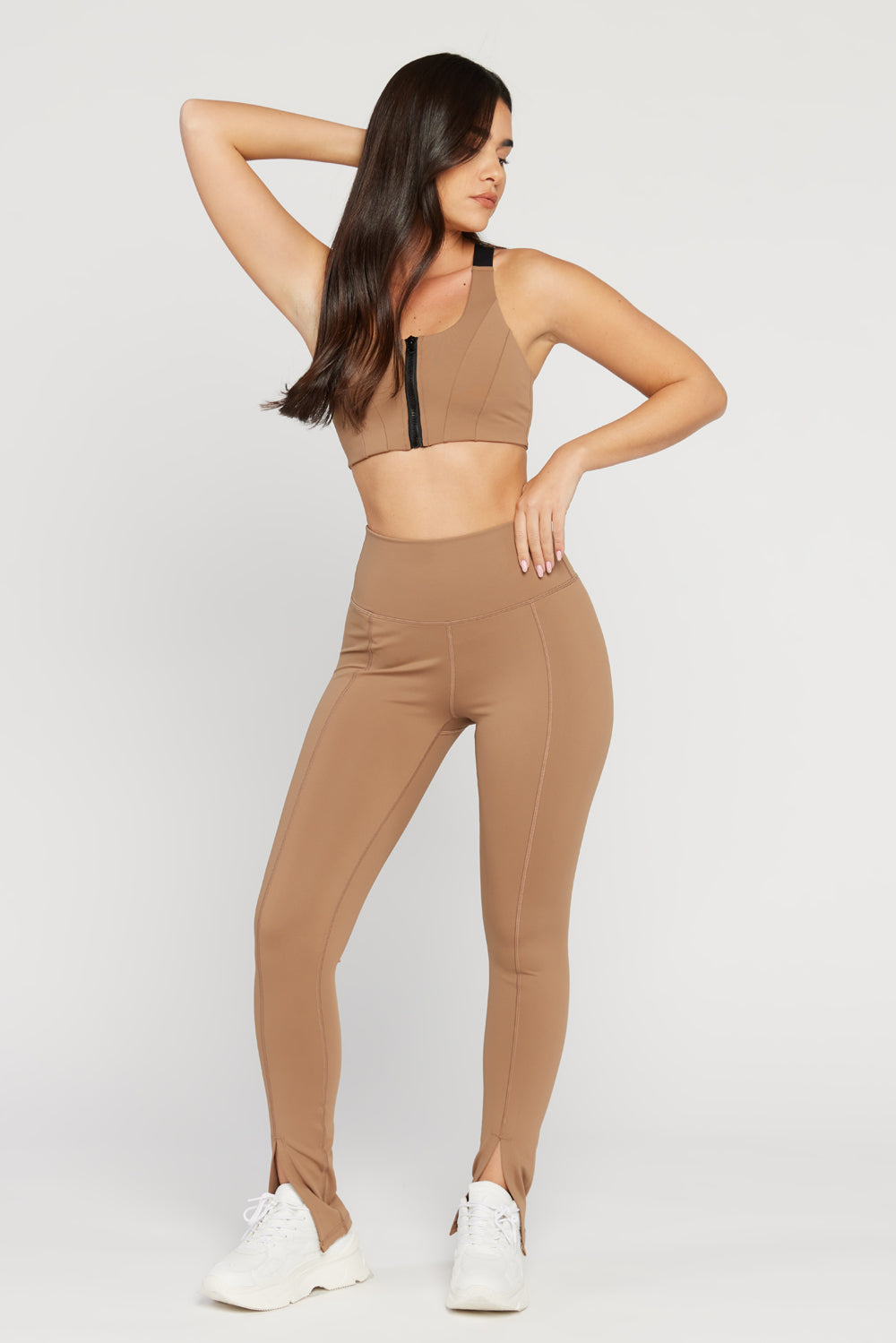 Aura - טייץ עם שסע בצבע מוקה | XS