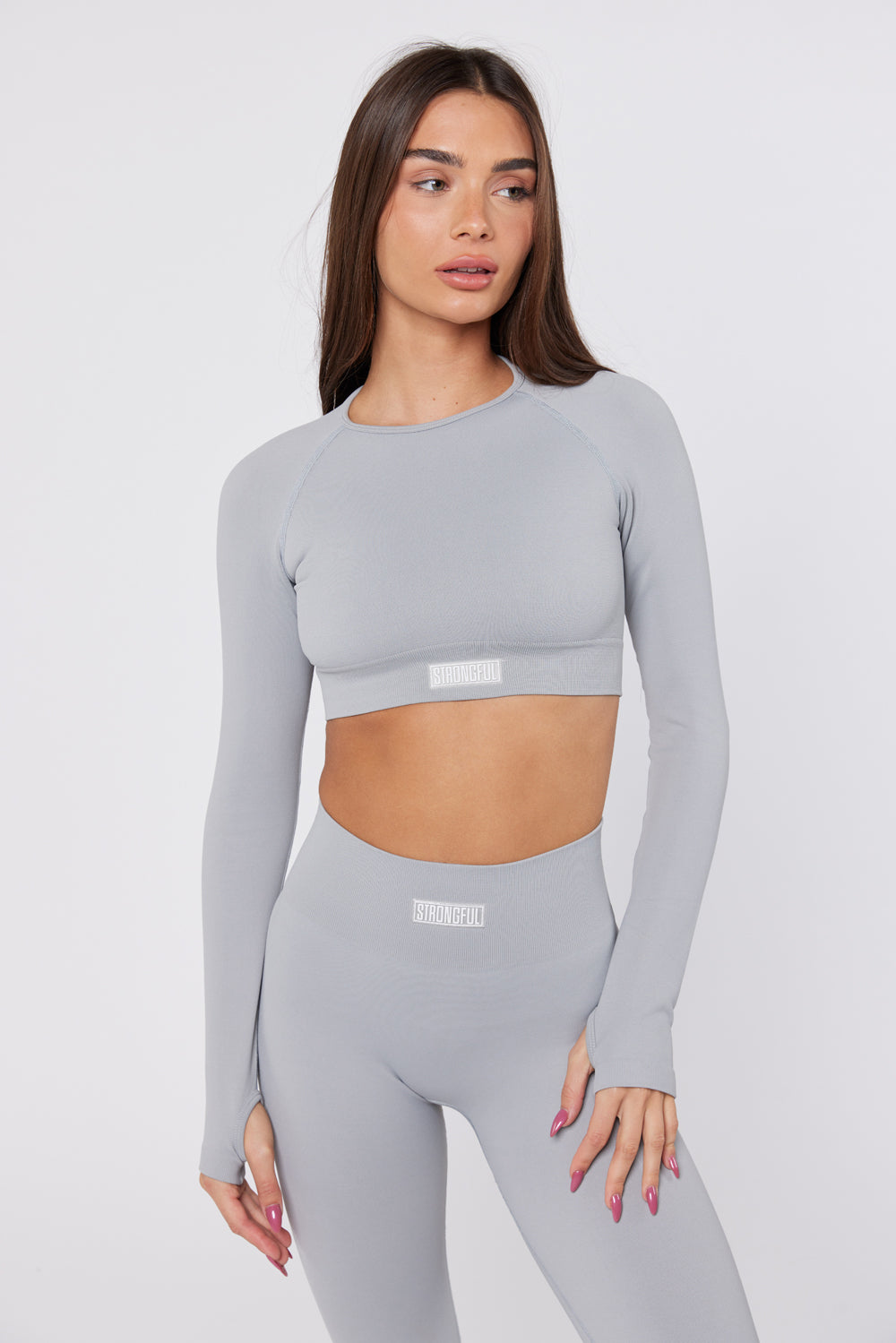 חולצת קרופ טופ ספורטיבי בצבע אפור Venture | XS