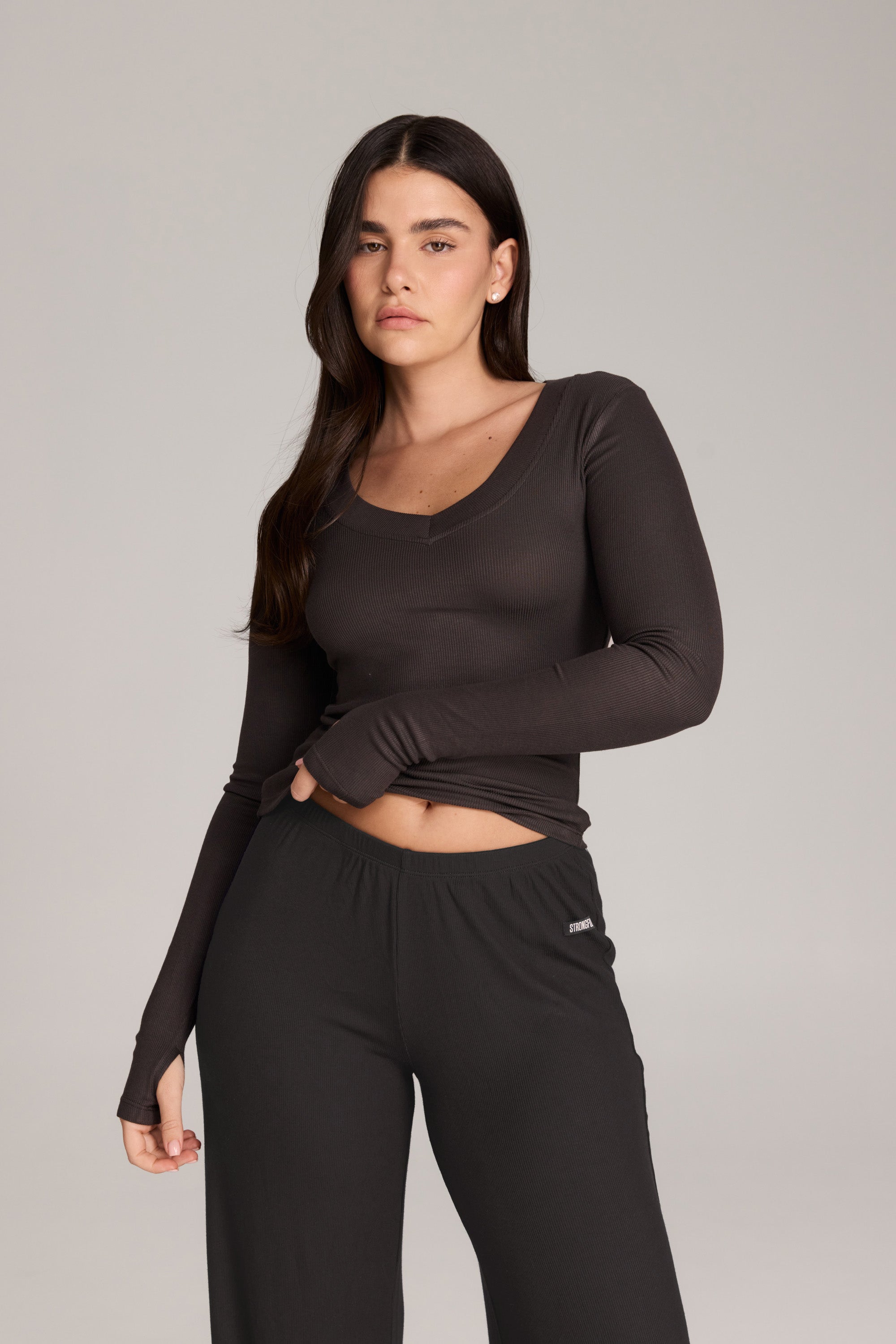 חולצת V ארוכה ריב רך