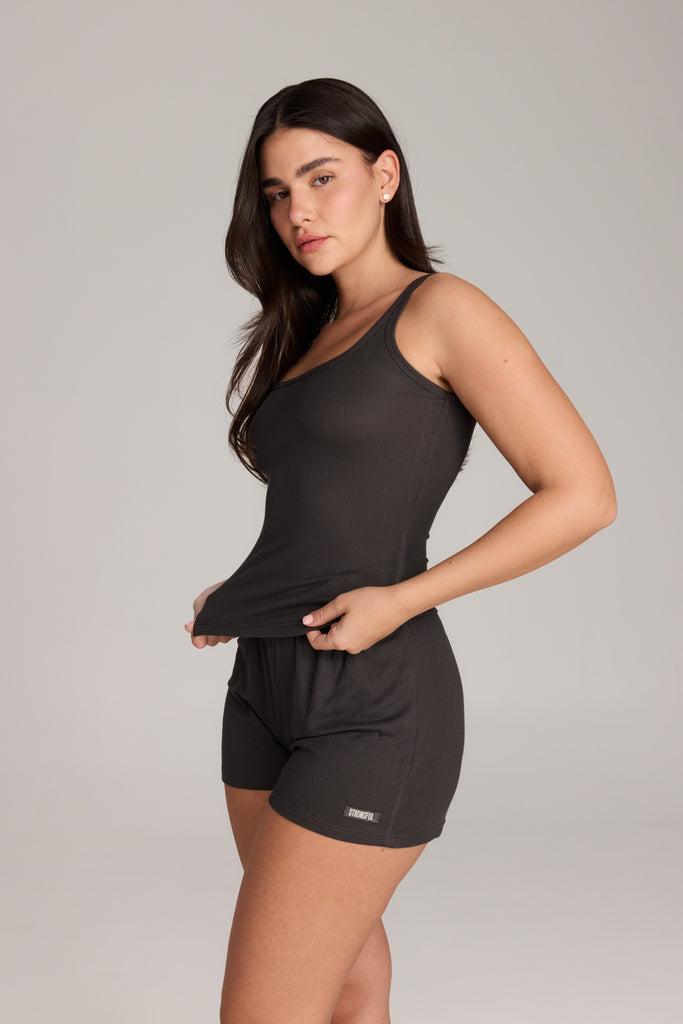 גופייה עם מחשוף מרובע ריב רך