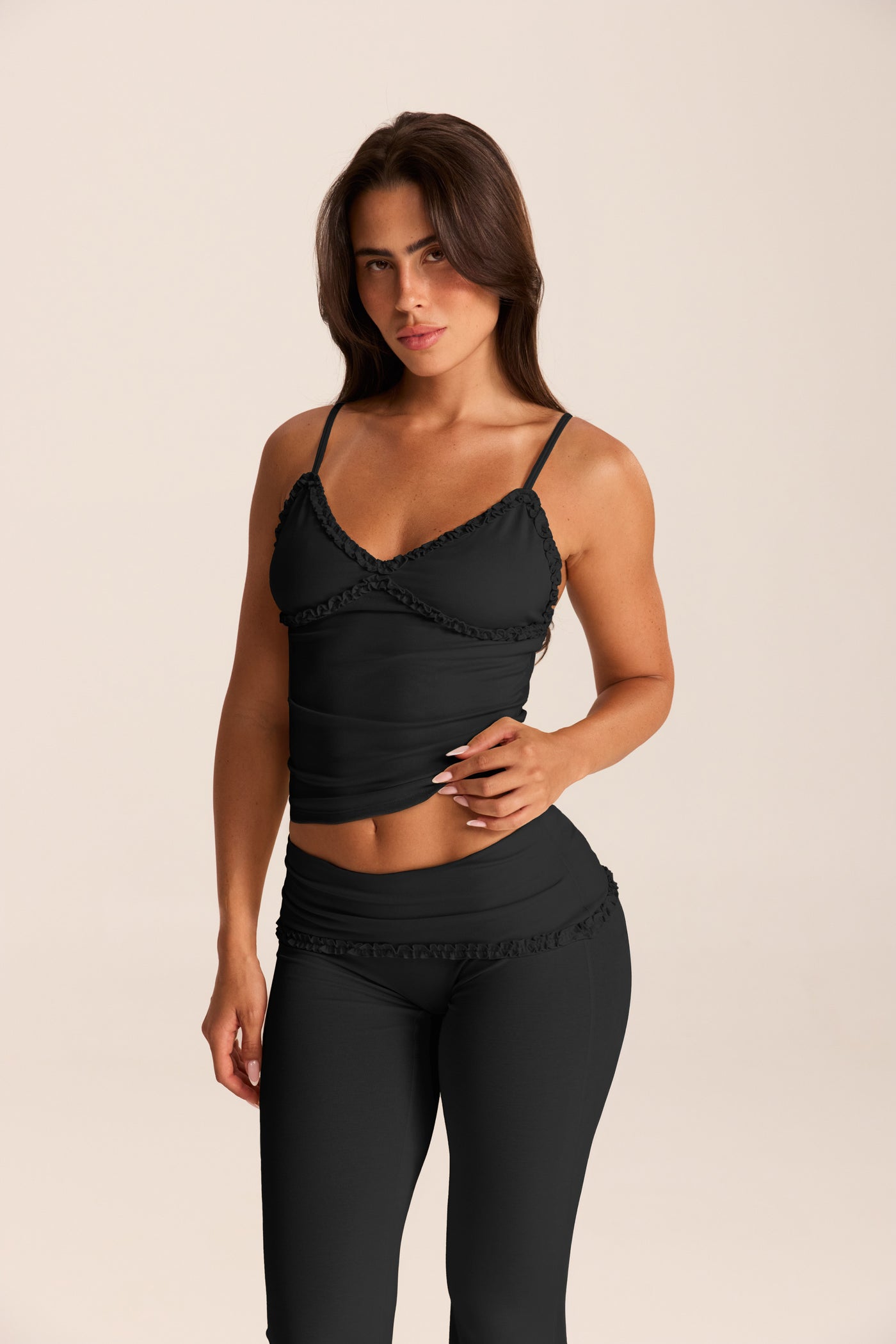 Loungewear גופייה עם עיטורי מלמלה
