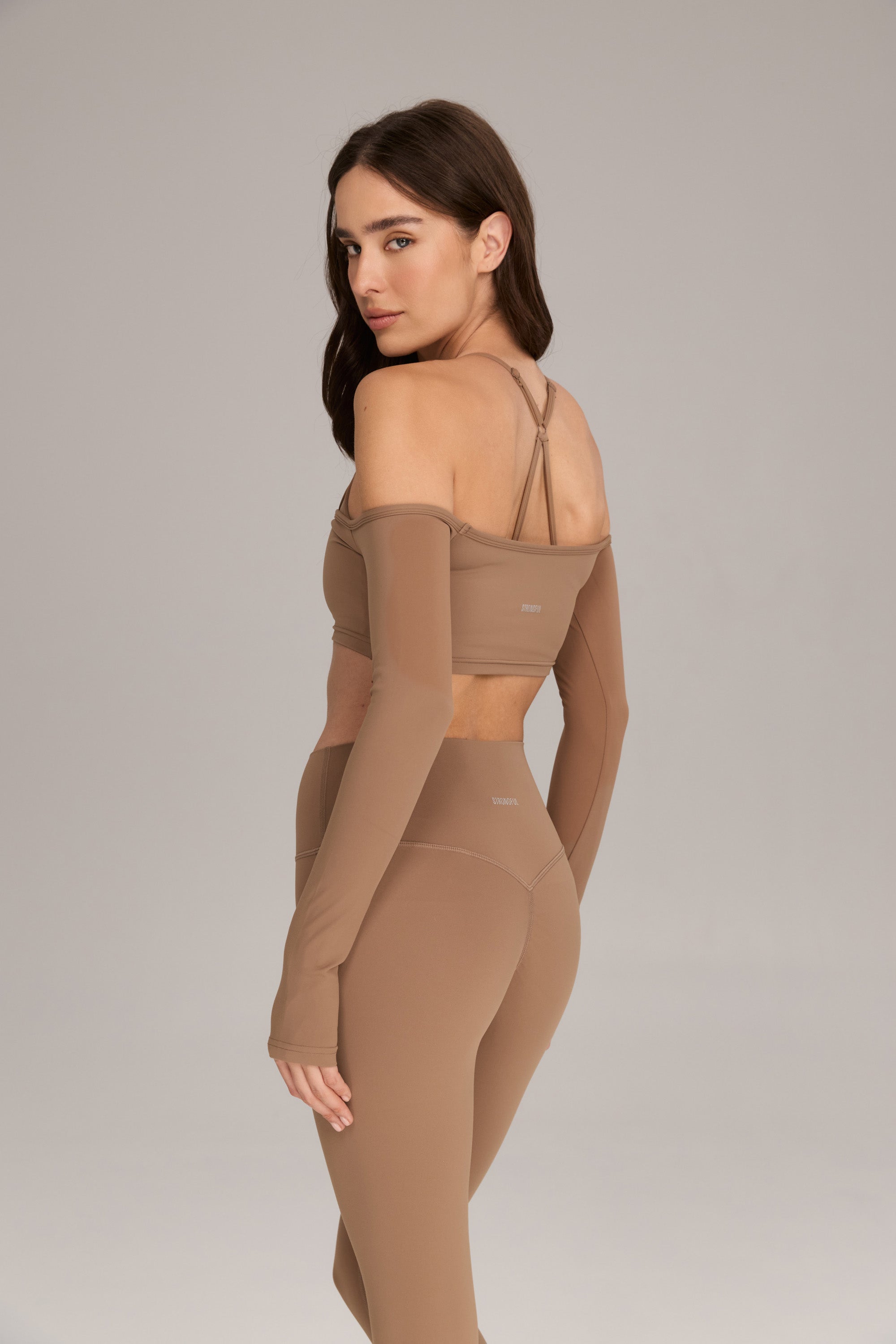 Brush קרופ טופ אופשולדר