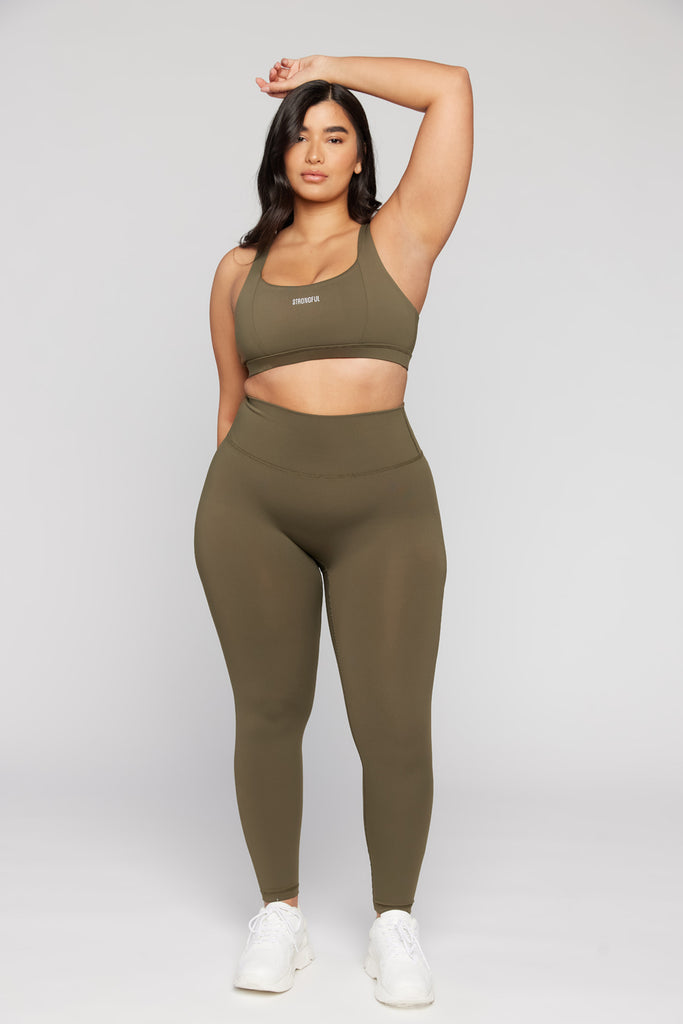 Aura - טייץ חלק בצבע ירוק כהה | L