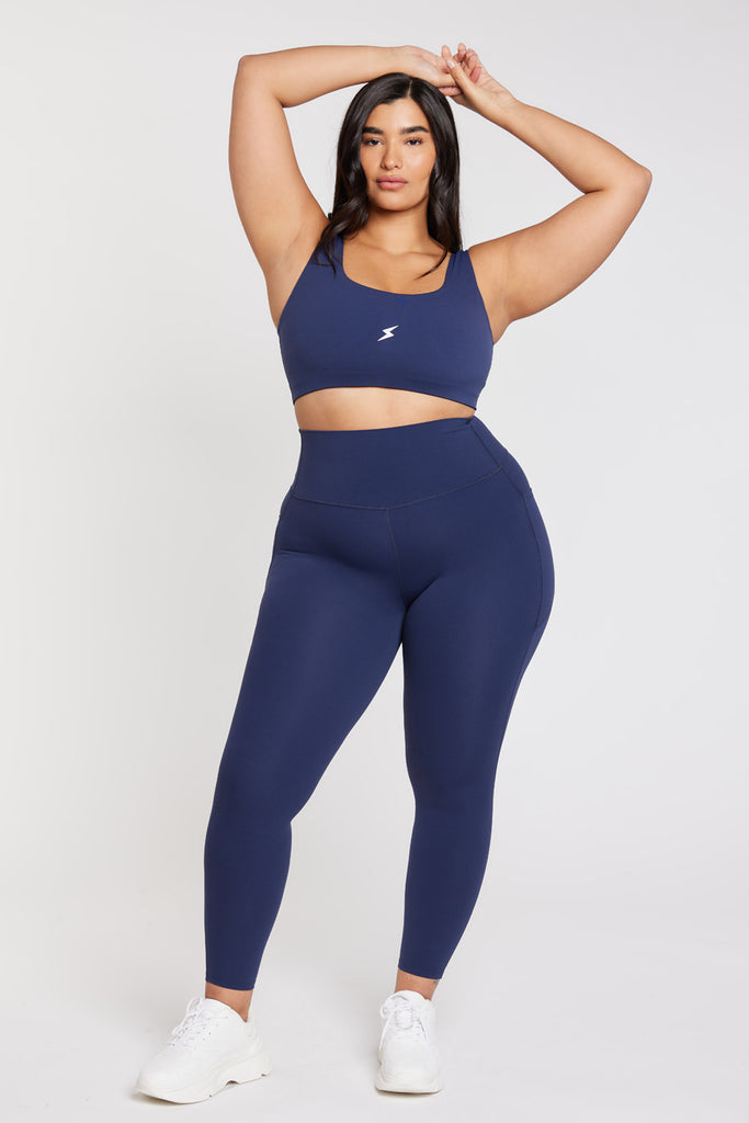 טופ ספורטיבי בצבע כחול Core | L