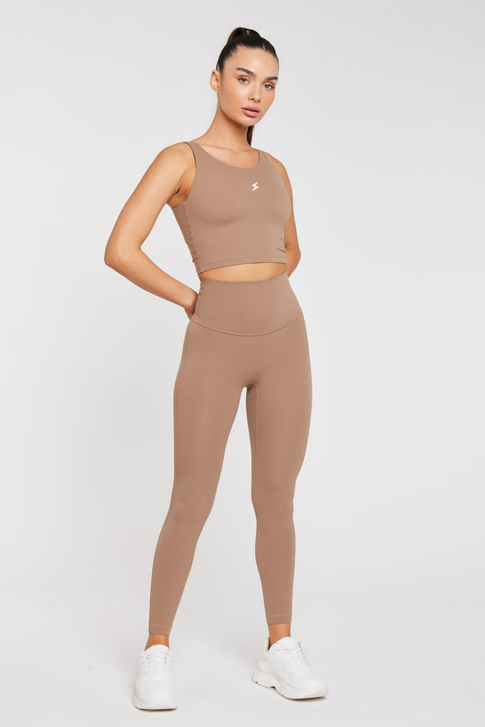 טופ ספורטיבי בצבע מוקה Beyond | XS