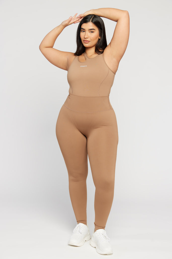 Aura - טייץ חלק בצבע מוקה | L