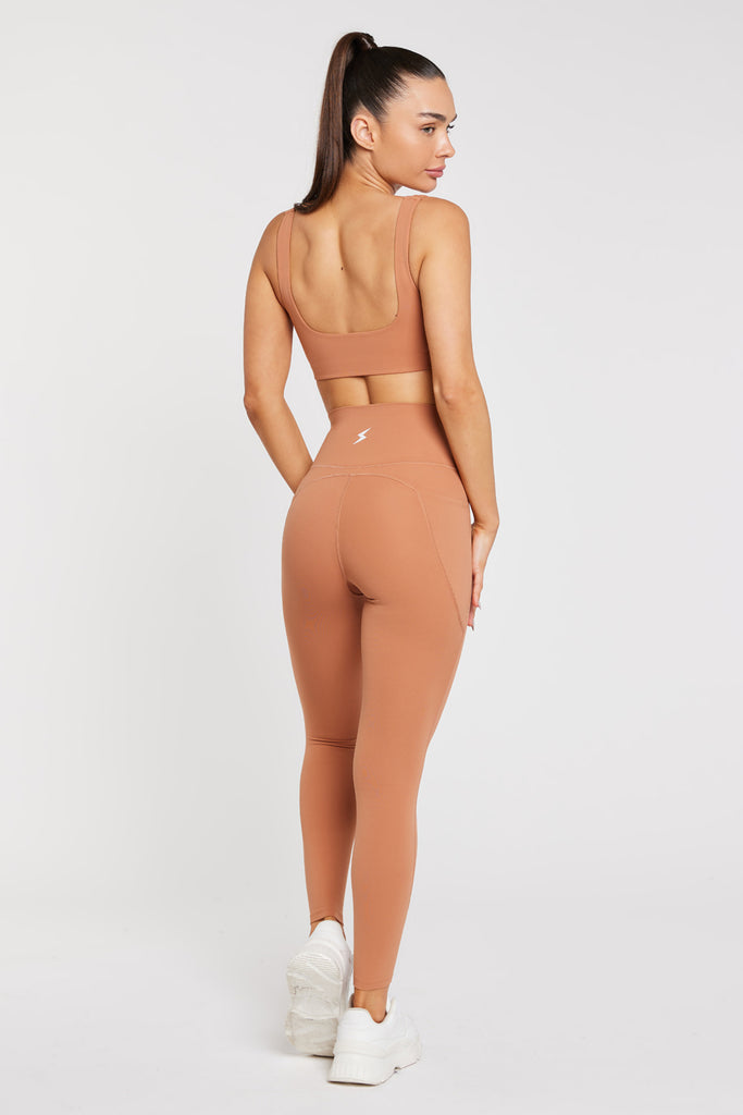 טופ ספורטיבי בצבע אפרסק Core | XS