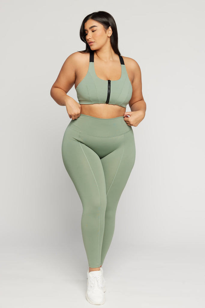Aura - טופ ספורטיבי עם רוכסן קדמי בצבע ירוק | L