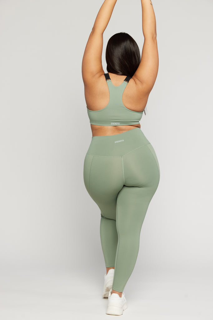 Aura - טופ ספורטיבי עם רוכסן קדמי בצבע ירוק | L